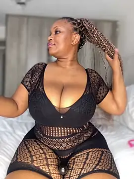 Hyra Ari online show from 5, 10, 2025