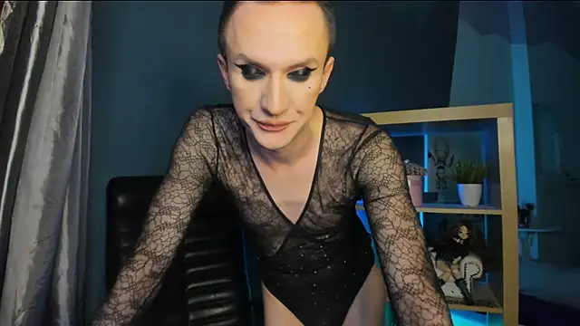 Cristal Connors online show from 17, 12, 2024