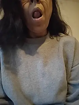 Susannemilf online show from 9, 11, 2025