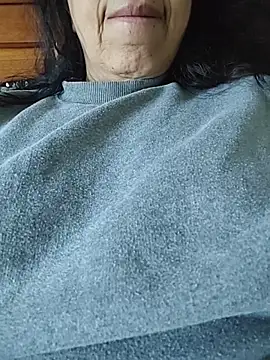 Susannemilf online show from 10, 11, 2025