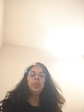 Susannemilf online show from 22, 11, 2025