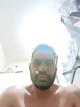 javiermarval83 online show from 23, 1, 2025