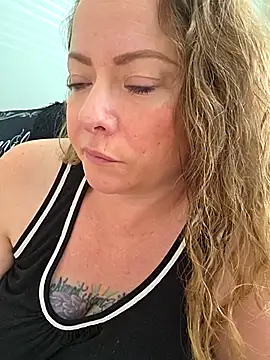 julimonroe online show from 21, 2, 2026