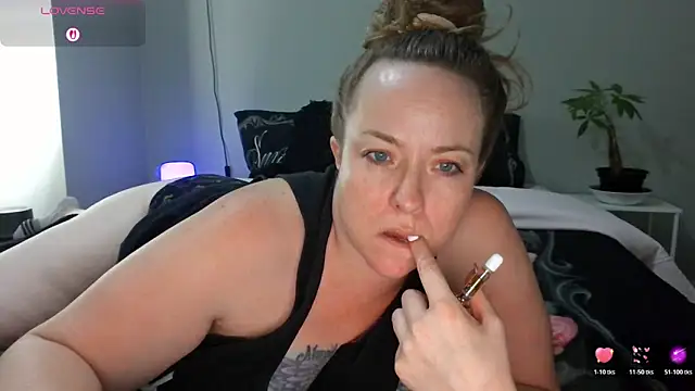 julimonroe online show from 8, 3, 2026