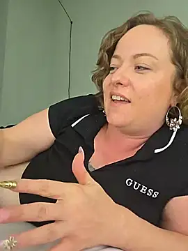 julimonroe online show from 16, 5, 2026
