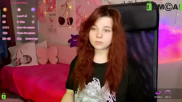 Snapshot of StellaMilla chatting on 24, 4, 2026 StellaMilla online show from 24, 4, 2026