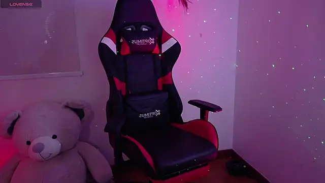 Lia Tinez online show from 25, 11, 2025