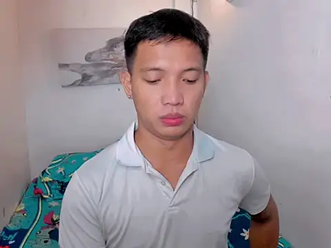 xSebastian19 online show from 17, 9, 2025