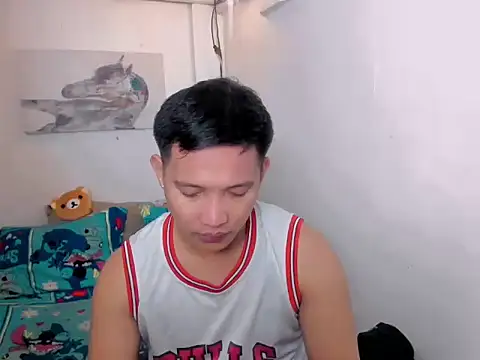Snapshot of xSebastian19 chatting on 28, 4, 2026 xSebastian19 online show from 28, 4, 2026