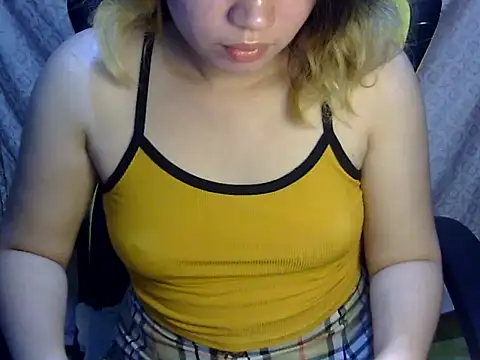 Snapshot of ___zurIII09_ chatting on 11, 1, 2025 zurIII09 online show from 11, 1, 2025