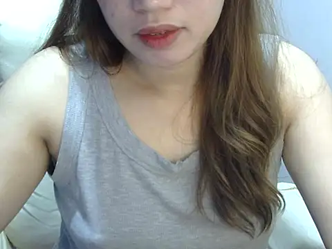    zurIII09  online show from 18, 2, 2026