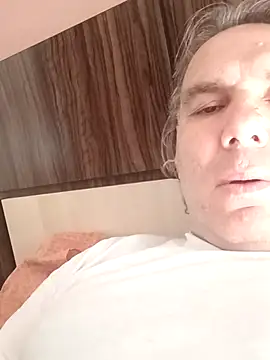 Snapshot of Saysomething3 chatting on 28, 10, 2025 Saysomething3 online show from 28, 10, 2025