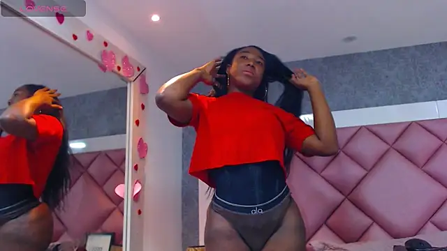Snapshot of DanielaDuff chatting on 8, 5, 2026 DanielaDuff online show from 8, 5, 2026