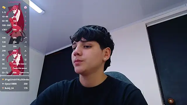 bad giirl  online show from 11, 12, 2024