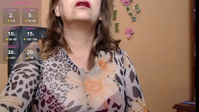 Snapshot of Hellensextits chatting on 1, 11, 2025 Hellensextits online show from 1, 11, 2025