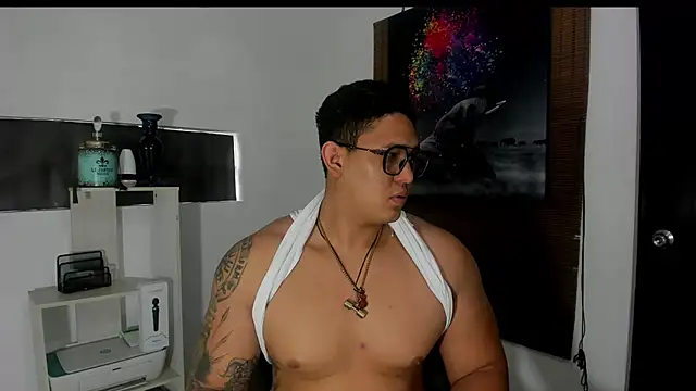 Colton Massif online show from 25, 1, 2025