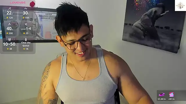 Colton Massif online show from 28, 10, 2025