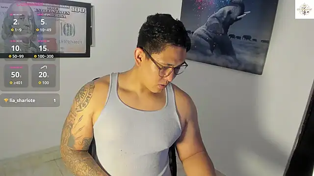 Colton Massif online show from 8, 11, 2025