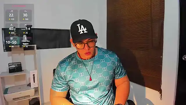 Colton Massif online show from 12, 1, 2025