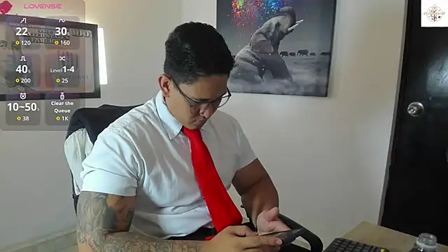 Colton Massif online show from 21, 10, 2025