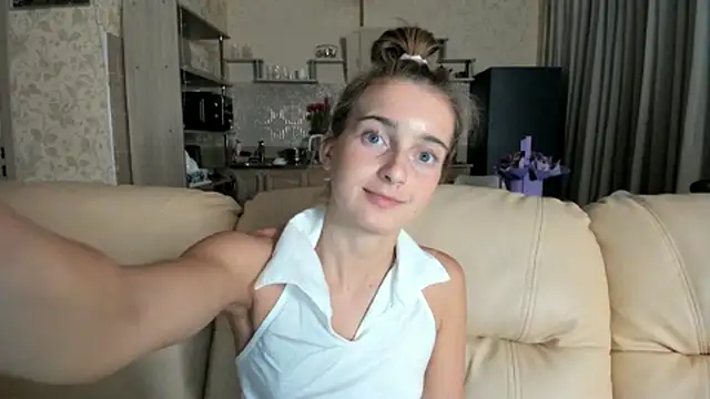 ElizSweet online show from 9, 3, 2025