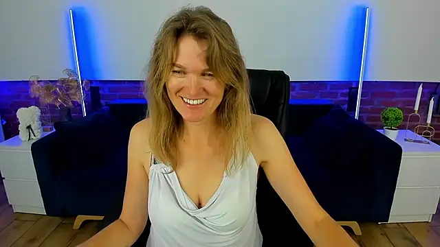 Snapshot of Anabell_xxx chatting on 28, 9, 2025 Anabell xxx online show from 28, 9, 2025