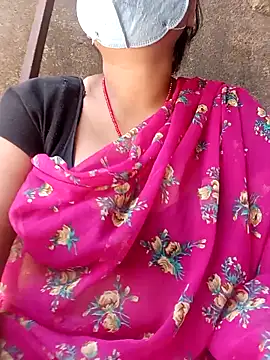 Snapshot of Lattika-Bhabhi chatting on 9, 4, 2026 Lattika-Bhabhi online show from 9, 4, 2026