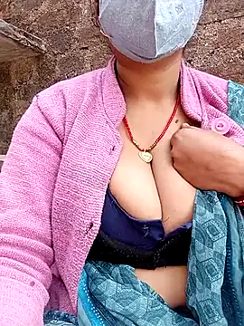 Snapshot of Lattika-Bhabhi chatting on 14, 12, 2025 Lattika-Bhabhi online show from 14, 12, 2025