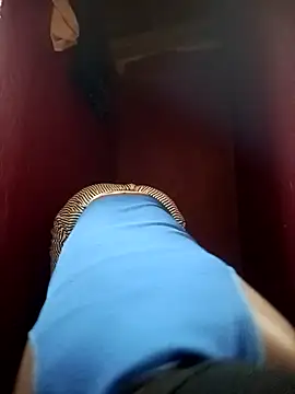 Petite li online show from 28, 2, 2026