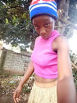 Petite li online show from 23, 11, 2025