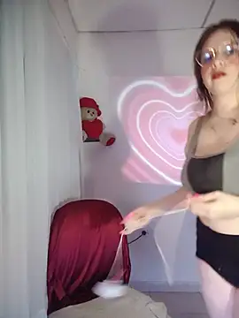 lorenitabella online show from 19, 6, 2026