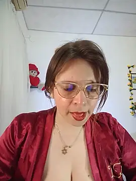 lorenitabella online show from 16, 6, 2026