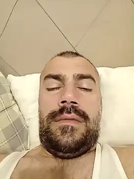 Snapshot of kevgir08 chatting on 17, 3, 2025 kevgir08 online show from 17, 3, 2025