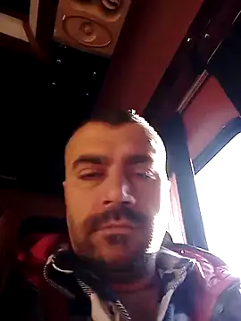 Snapshot of kevgir08 chatting on 1, 1, 2025 kevgir08 online show from 1, 1, 2025