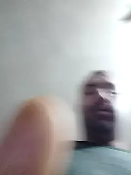 Snapshot of kevgir08 chatting on 1, 1, 2025 kevgir08 online show from 1, 1, 2025