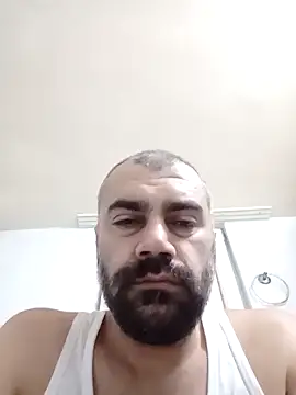 Snapshot of kevgir08 chatting on 4, 12, 2024 kevgir08 online show from 4, 12, 2024