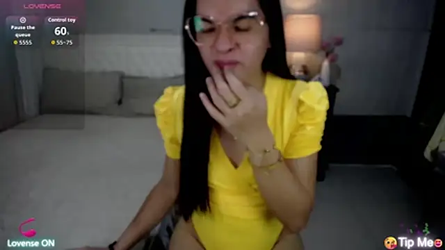 Snapshot of xAsianSweetHeart chatting on 20, 6, 2026 xAsianSweetHeart online show from 20, 6, 2026