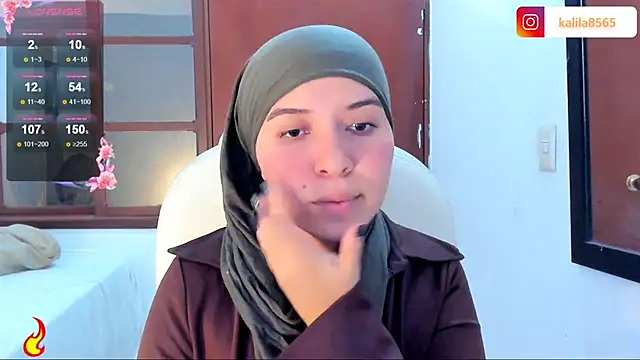 MatchedEyebrow online show from 10, 10, 2025