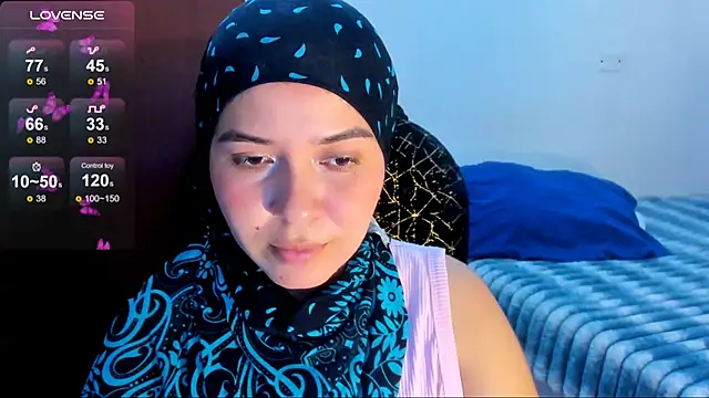 Snapshot of MatchedEyebrow chatting on 23, 7, 2026 MatchedEyebrow online show from 23, 7, 2026