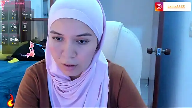 MatchedEyebrow online show from 18, 10, 2025