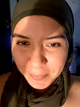 MatchedEyebrow online show from 15, 12, 2025