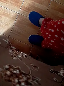 Snapshot of feet_toes chatting on 28, 10, 2025 feet toes online show from 28, 10, 2025