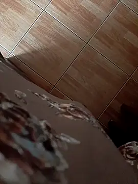 Snapshot of feet_toes chatting on 5, 11, 2025 feet toes online show from 5, 11, 2025