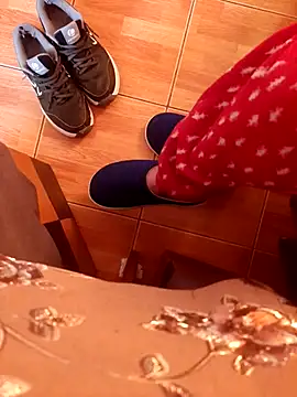 Snapshot of feet_toes chatting on 31, 10, 2025 feet toes online show from 31, 10, 2025