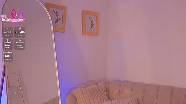 MadelineFox online show from 10, 7, 2026