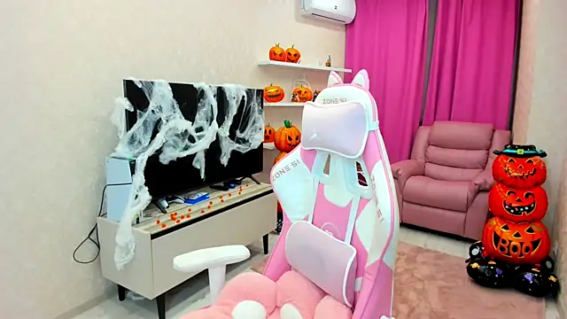 RedLipse online show from 27, 10, 2025