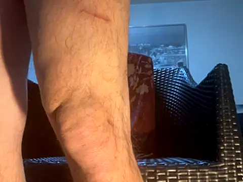 Snapshot of Tyyson03 chatting on 27, 10, 2025 Tyyson03 online show from 27, 10, 2025