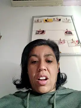 Molly newman6 online show from 19, 4, 2026