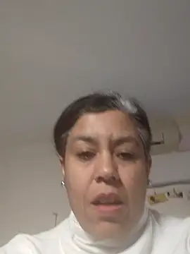 Molly newman6 online show from 7, 2, 2026