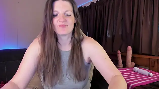 Kelly Carolina online show from 17, 11, 2025